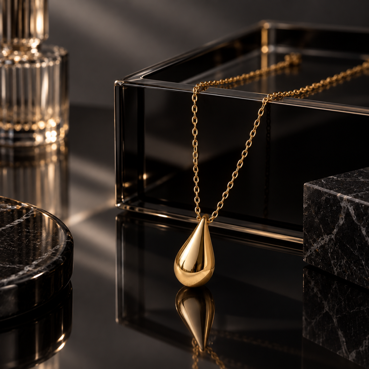 Naturalture® Gold-Tone Teardrop Pendant Necklace – Minimalist Sculptural Jewelry for Everyday Styling