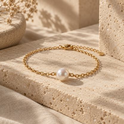 Naturalture® Minimalist Gold-Tone Single Pearl-Look Bracelet – Delicate Chain Design
